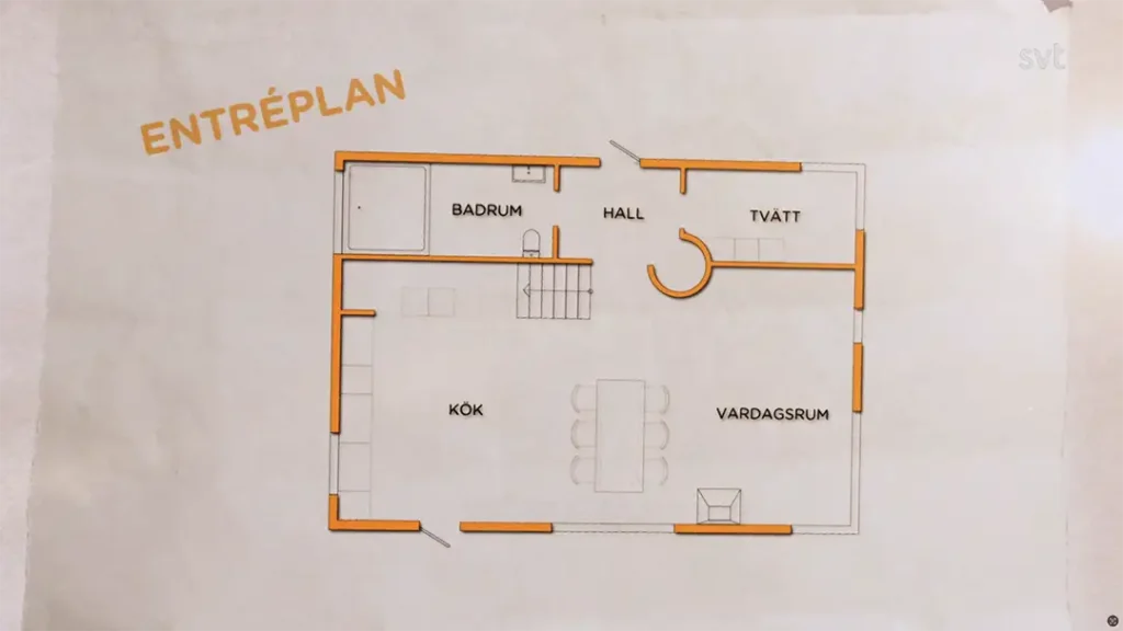 Stiligt - En planlösning märkt "Entréplan" visar rum inklusive badrum, hall, tvätt, kök och vardagsrum, med orange ramar.